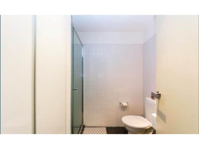 P06K/211 Powlett St, East Melbourne VIC 3002