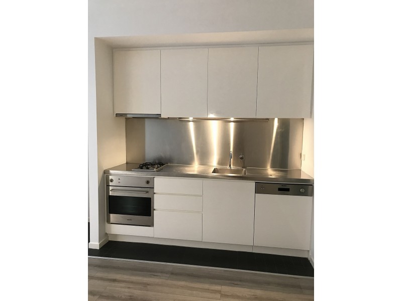 P06K/211 Powlett St, East Melbourne VIC 3002