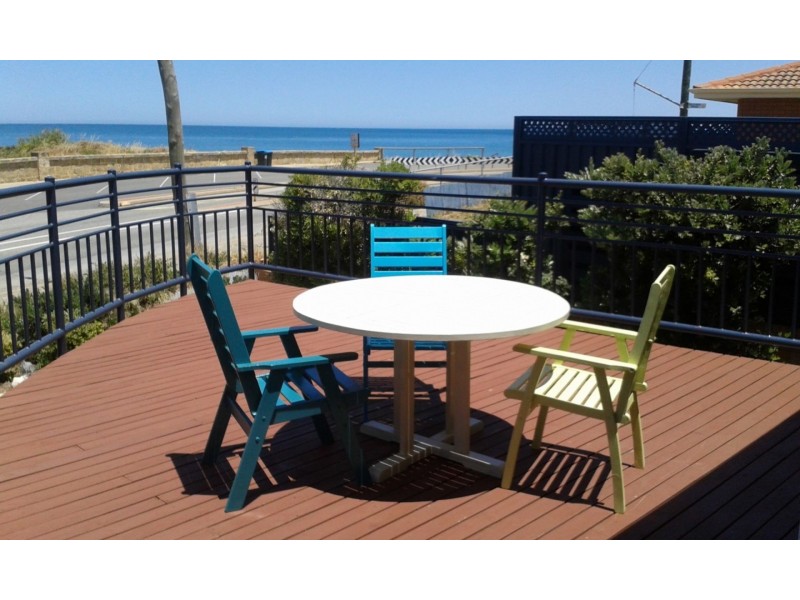 114 Janis St, Halls Head WA 6210