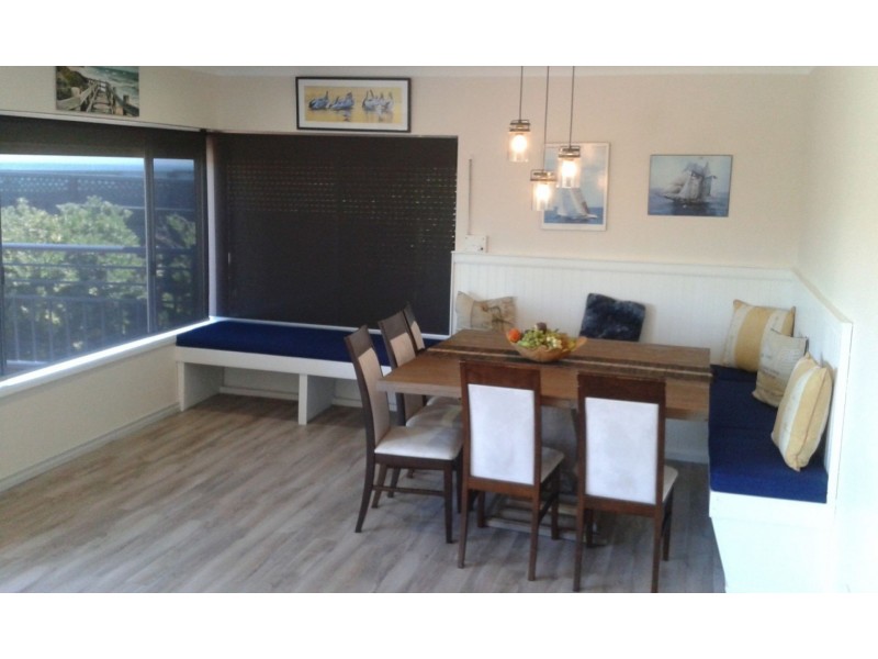 114 Janis St, Halls Head WA 6210