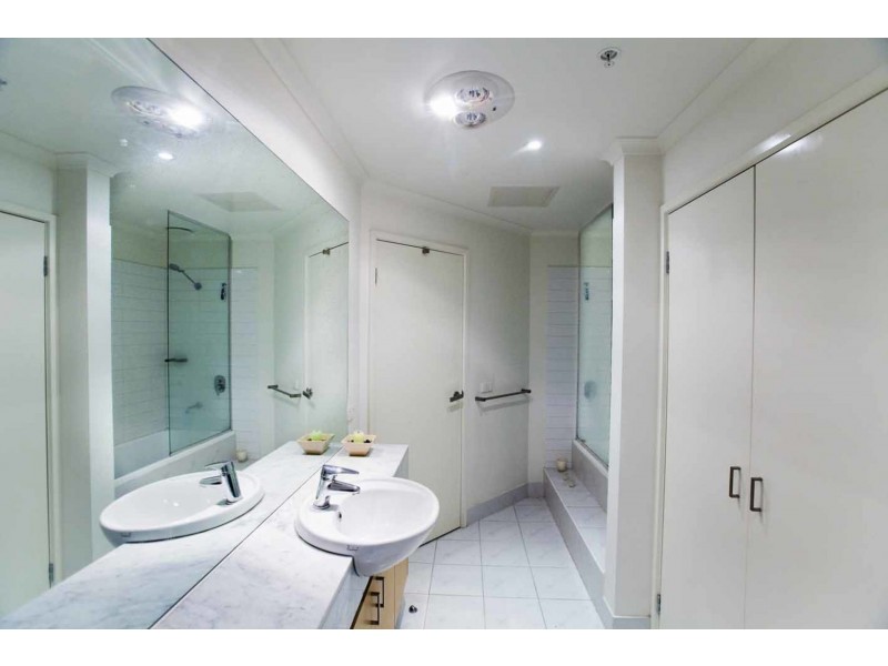 24/44 Chetwynd St, West Melbourne VIC 3003