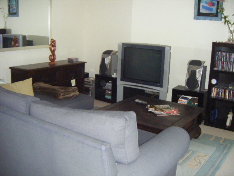 1/102 Pashen St, Morningside QLD 4170