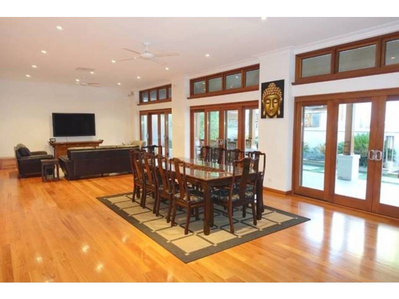 76a Alderbury St, Floreat WA 6014