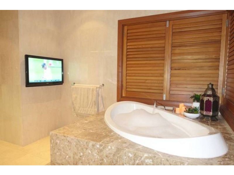76a Alderbury St, Floreat WA 6014