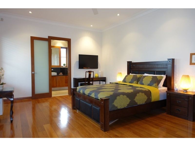 76a Alderbury St, Floreat WA 6014