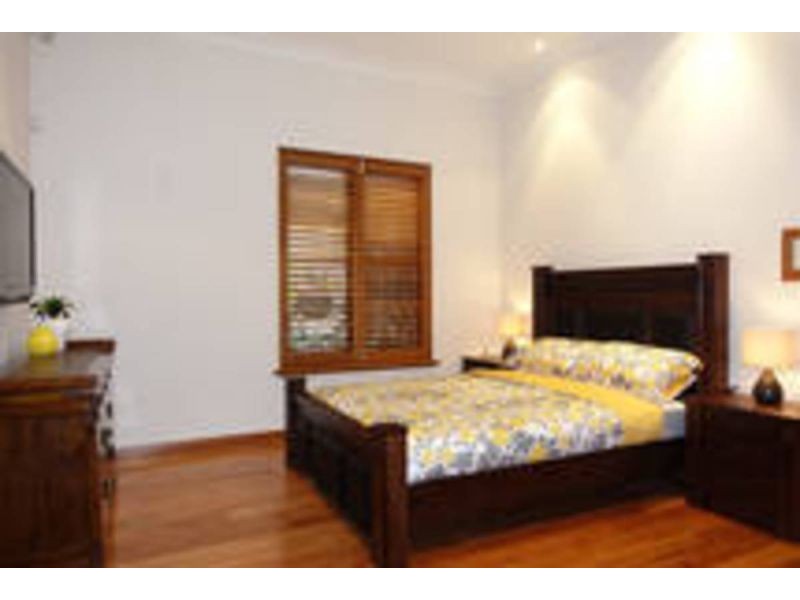 76a Alderbury St, Floreat WA 6014