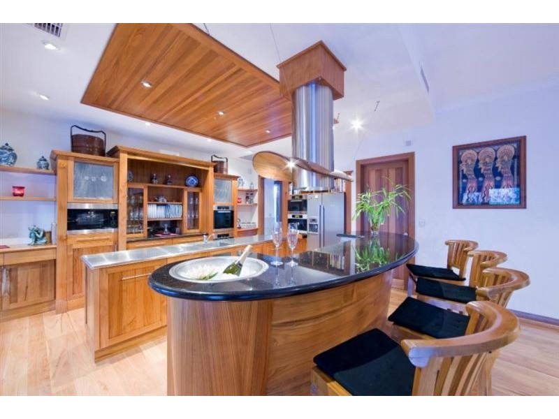 76a Alderbury St, Floreat WA 6014