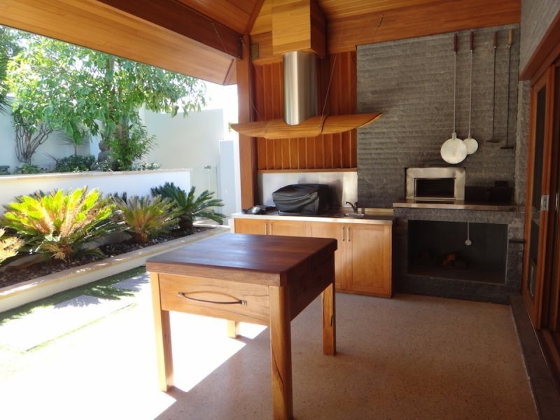 76a Alderbury St, Floreat WA 6014