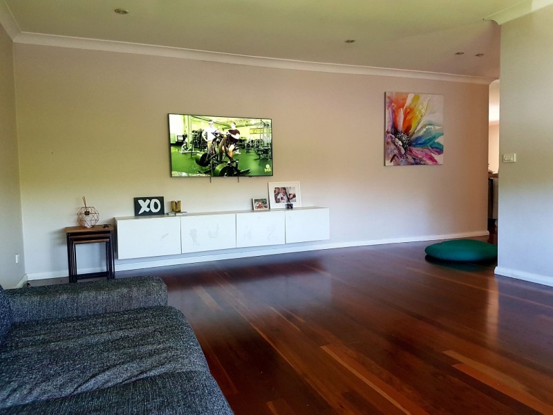 16 Dena Ave, Narara NSW 2250