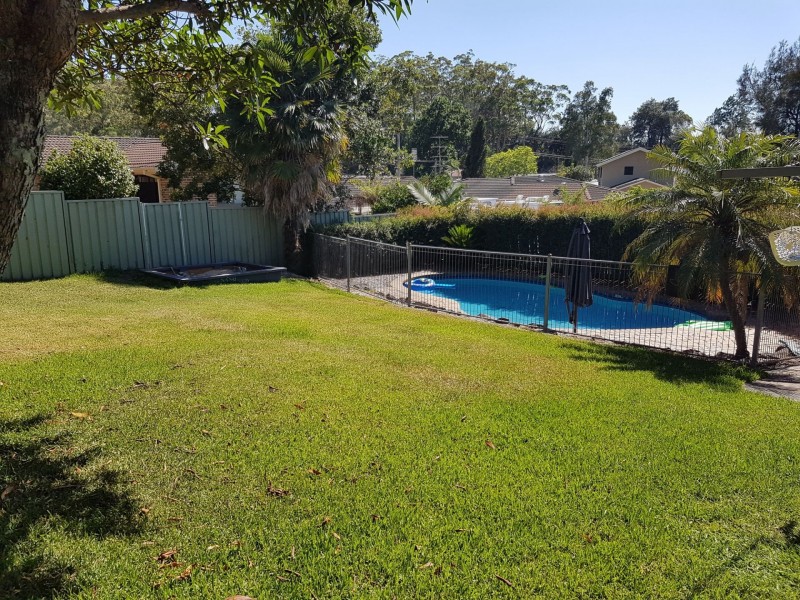 16 Dena Ave, Narara NSW 2250