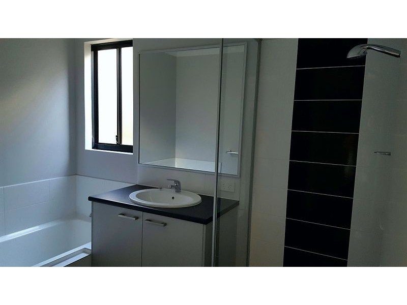 168 Railway Pde, Bayswater WA 6053