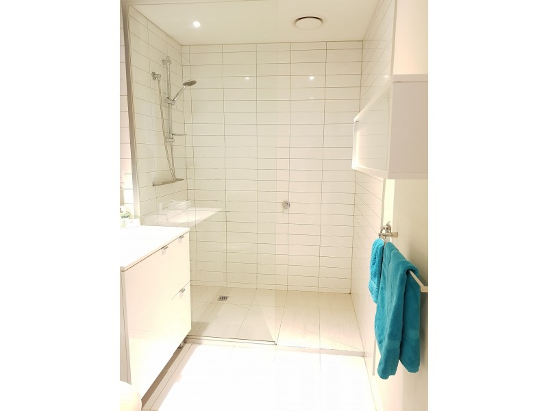 2101/200 Spencer St, Melbourne VIC 3000