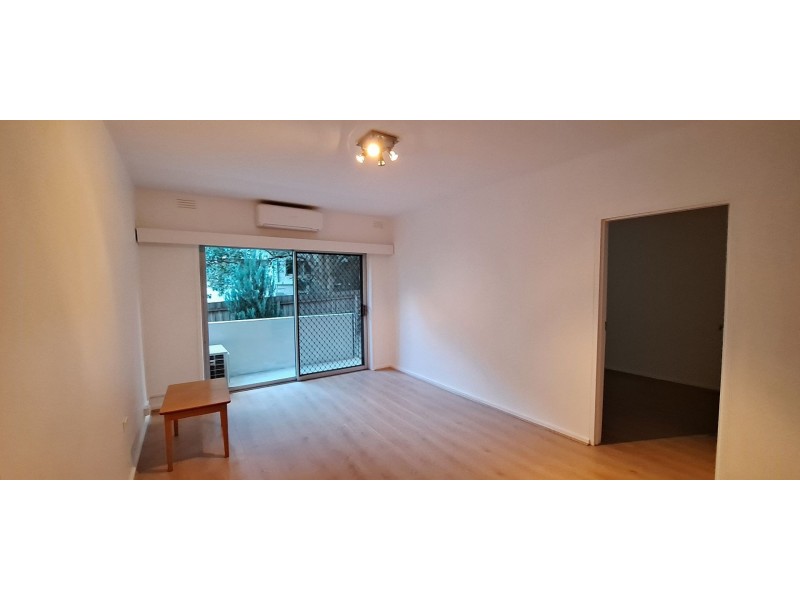 8/68 Alma Rd, St Kilda VIC 3182