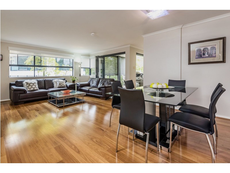 Unit 5/82 Royal St, East Perth WA 6004