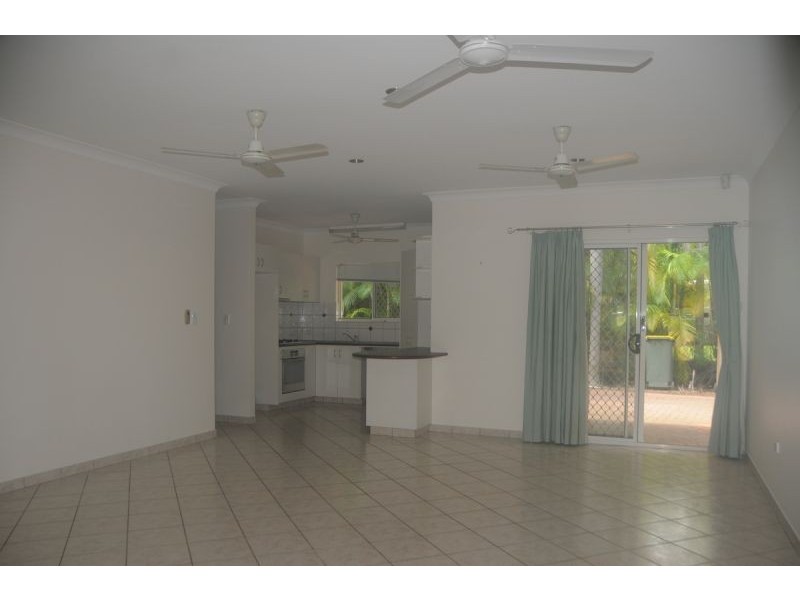 Rosebery NT 0832