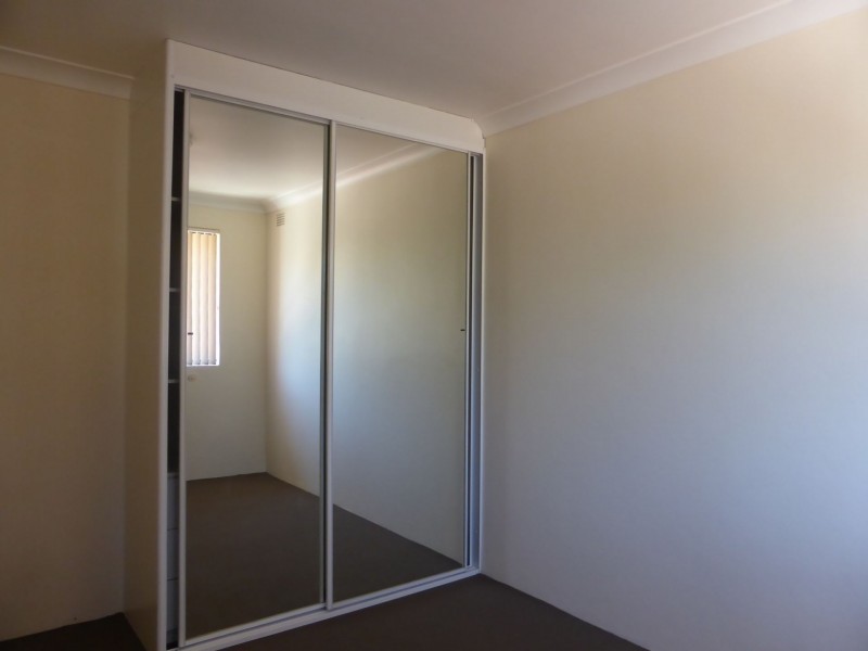 4/11-13 Hall St, Auburn NSW 2144