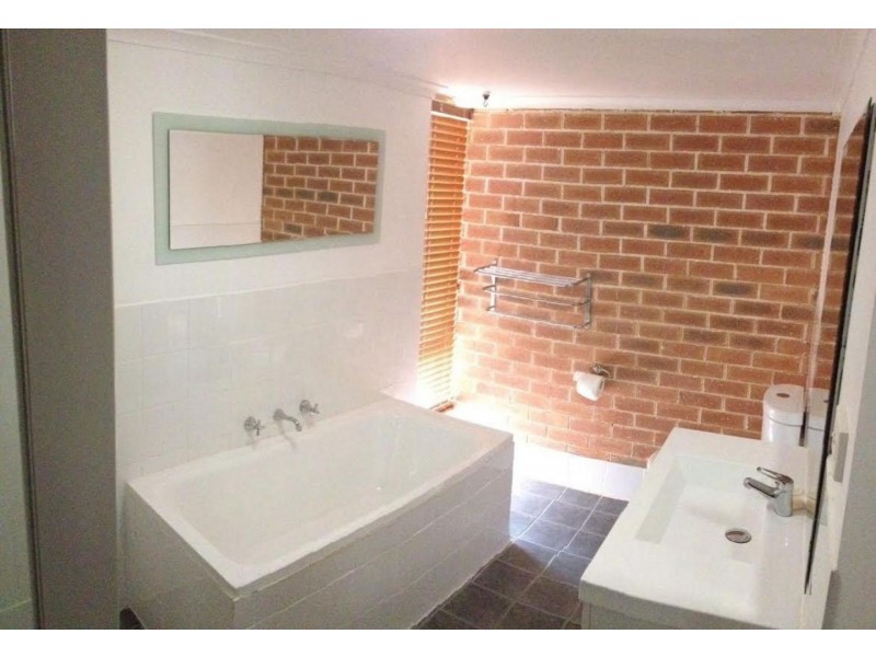 27/22 Leichhardt, Kingston ACT 2604