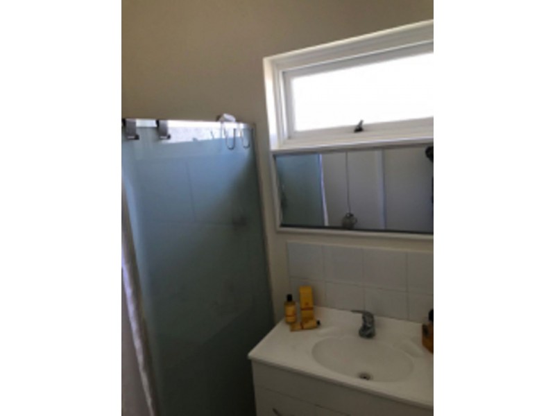 122 Jarrah Rd, St James WA 6102
