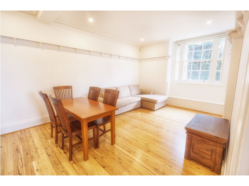 1/23 Holbrook Ave, Kirribilli NSW 2061