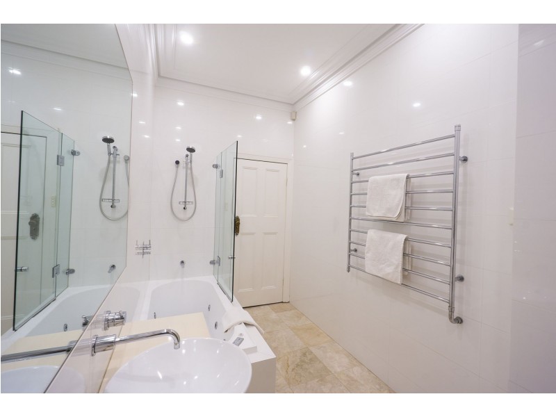 1/23 Holbrook Ave, Kirribilli NSW 2061