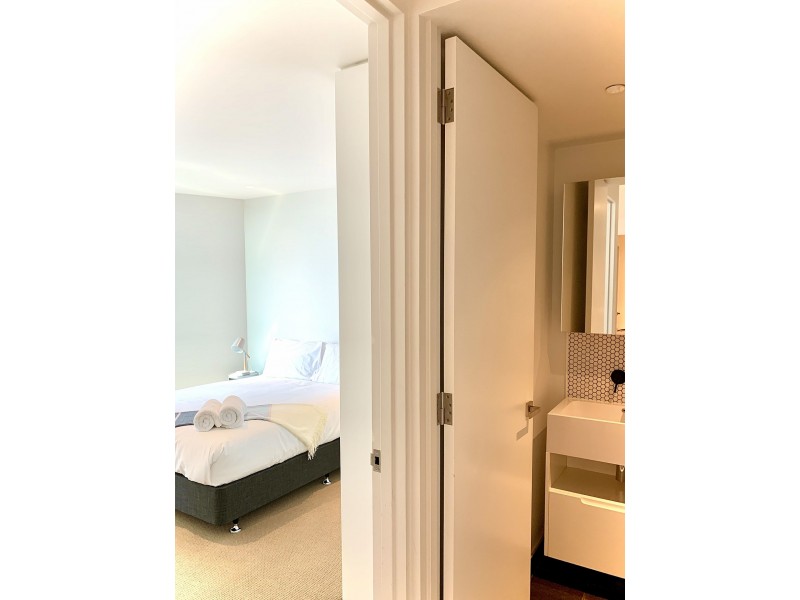 1301/442 Elizabeth St, Melbourne VIC 3000