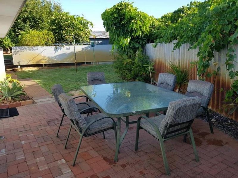 5 Walter Way, Hamersley WA 6022