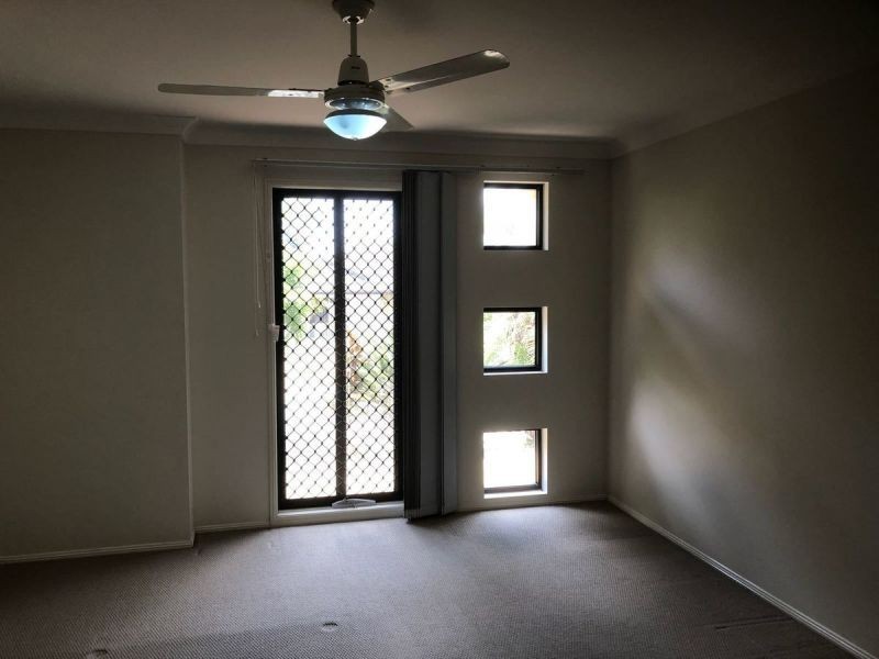 27 Juniper St, Heathwood QLD 4110