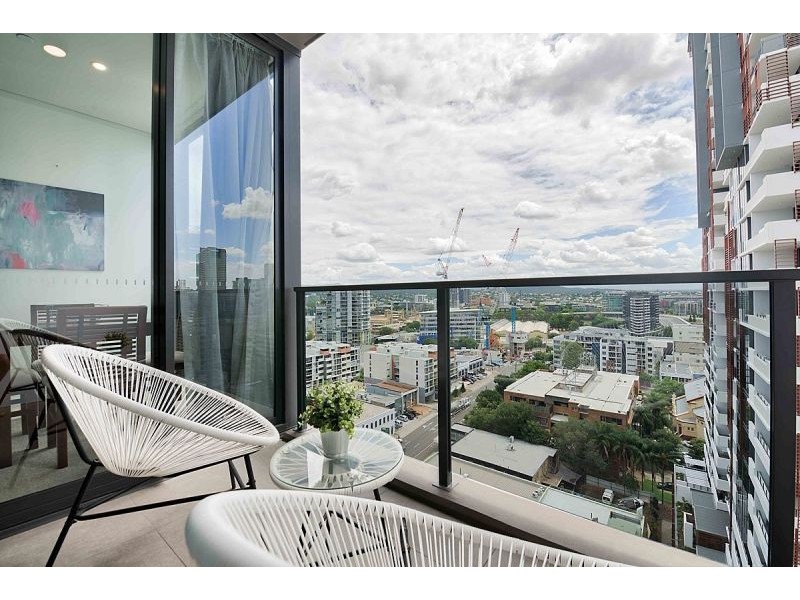 1712/109 Melbourne St, South Brisbane QLD 4101