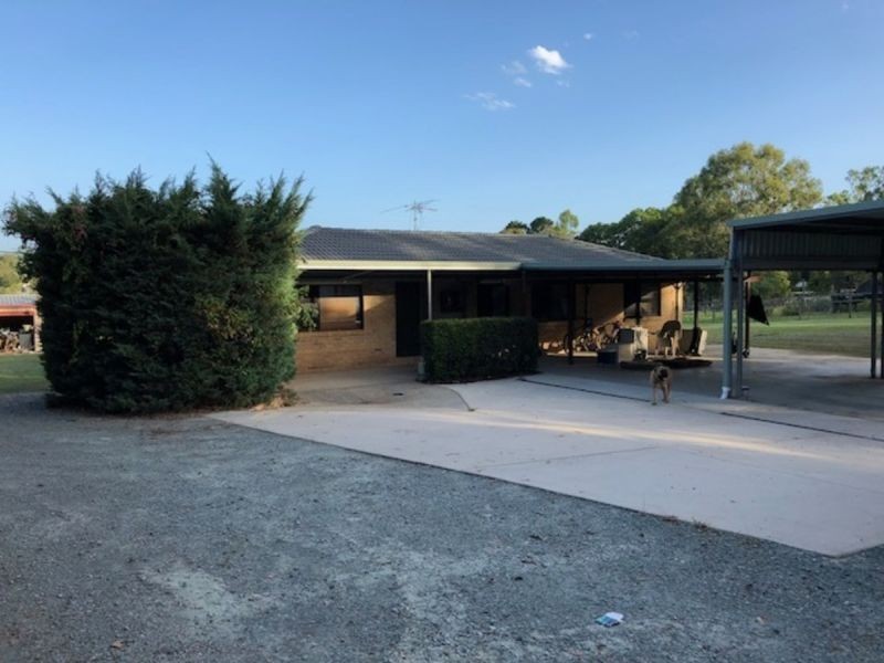 684 Caboolture River Rd, Upper Caboolture QLD 4510