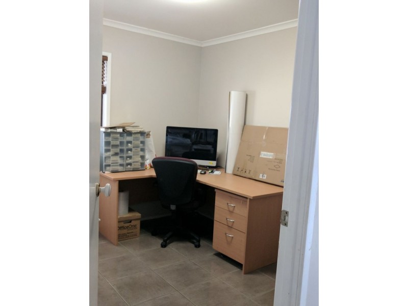 684 Caboolture River Rd, Upper Caboolture QLD 4510