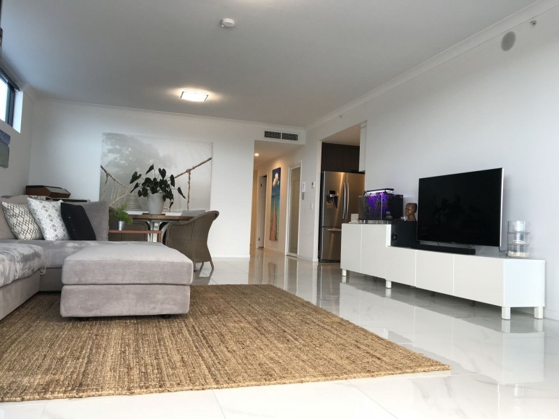 3105/5 Harbour Side Ct, Biggera Waters QLD 4216