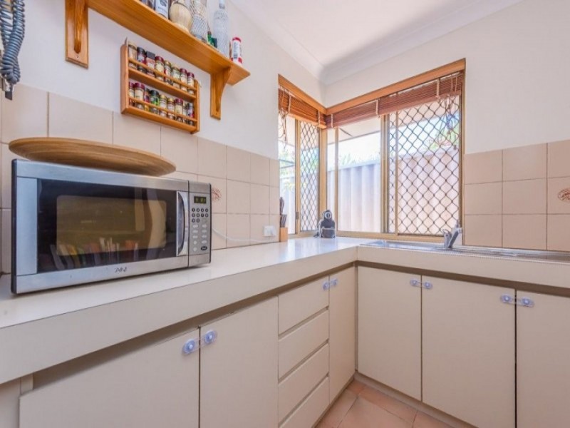 38B Tyler St, Joondanna WA 6060