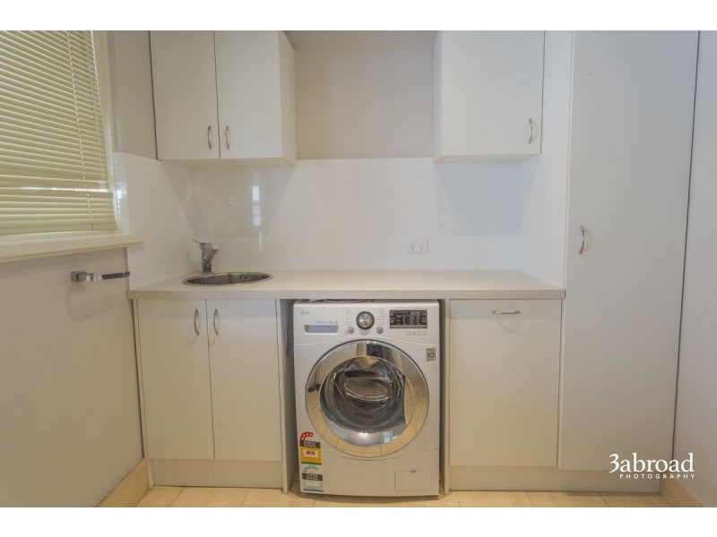 12 Bushy Rd, Spearwood WA 6163