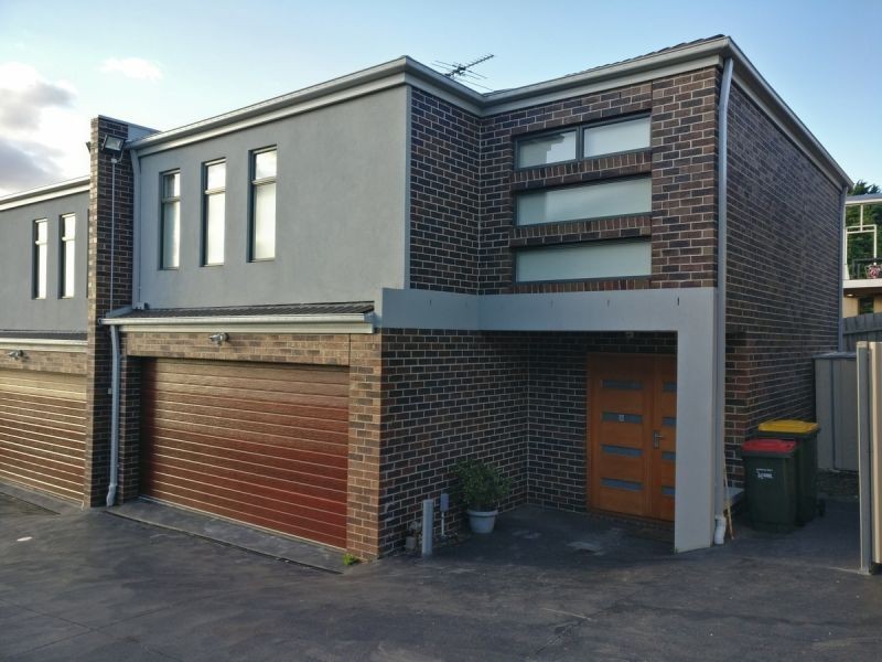 2/57 Rokewood Cres, Meadow Heights VIC 3048