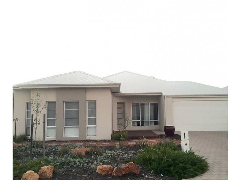 15 Dempster St, Caversham WA 6055