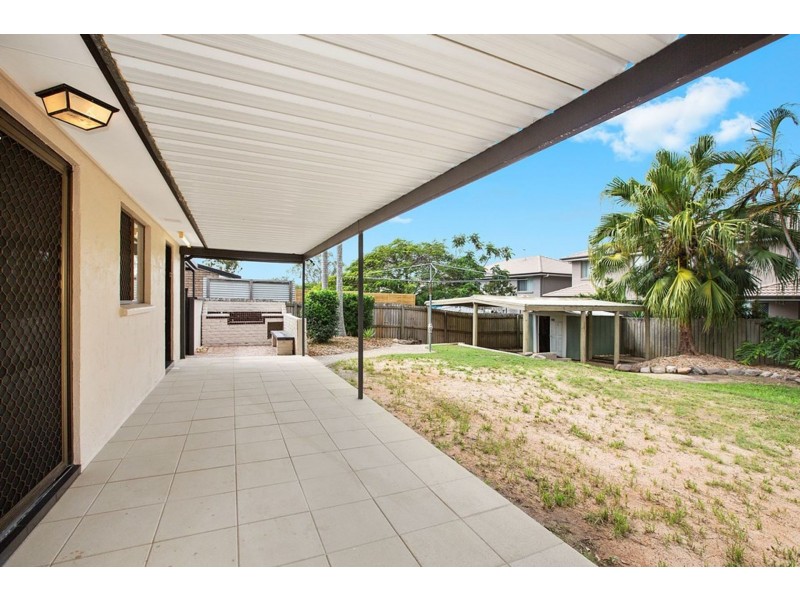 48 Enford St, Hillcrest QLD 4118