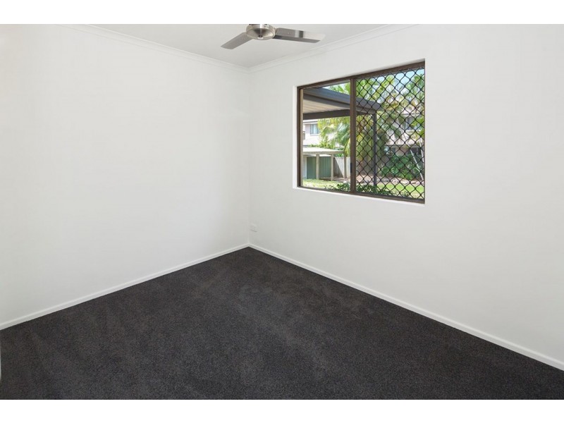 48 Enford St, Hillcrest QLD 4118