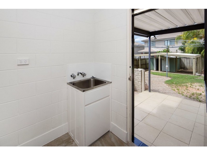 48 Enford St, Hillcrest QLD 4118