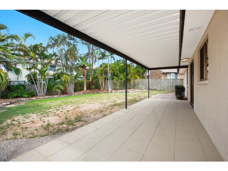48 Enford St, Hillcrest QLD 4118