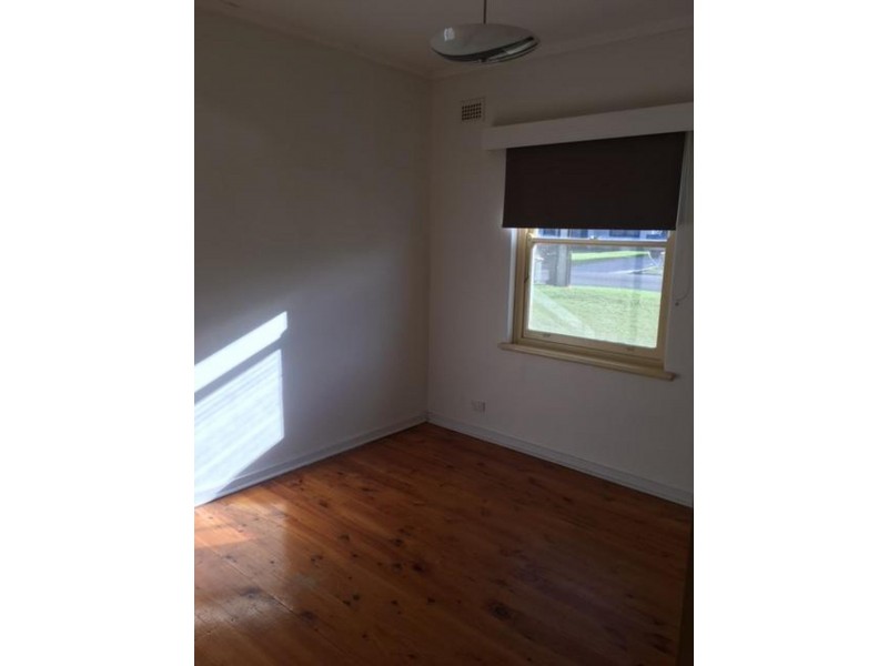 9 Weston St, West Beach SA 5024