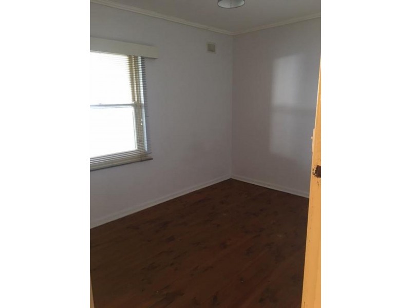 9 Weston St, West Beach SA 5024