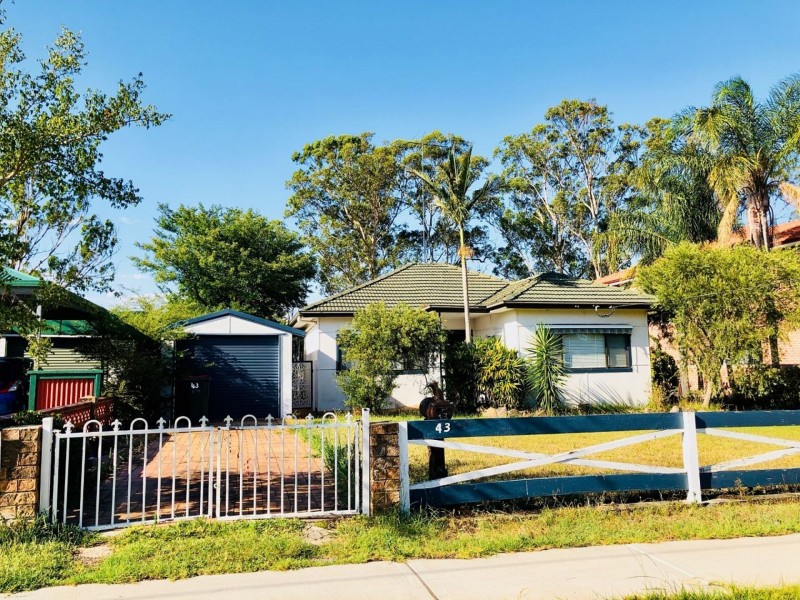 43 Mcculloch Rd, Blacktown NSW 2148