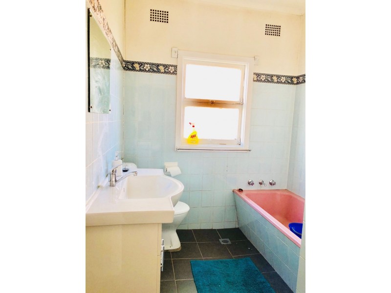 43 Mcculloch Rd, Blacktown NSW 2148