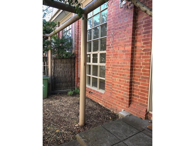 6 Sentry Pl, Maribyrnong VIC 3032