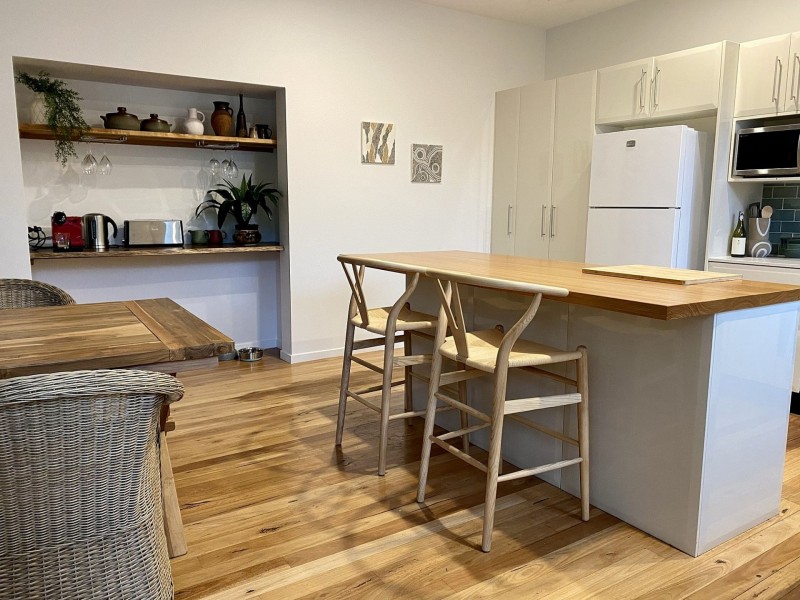 10 Mia Ct, Ocean Shores NSW 2483