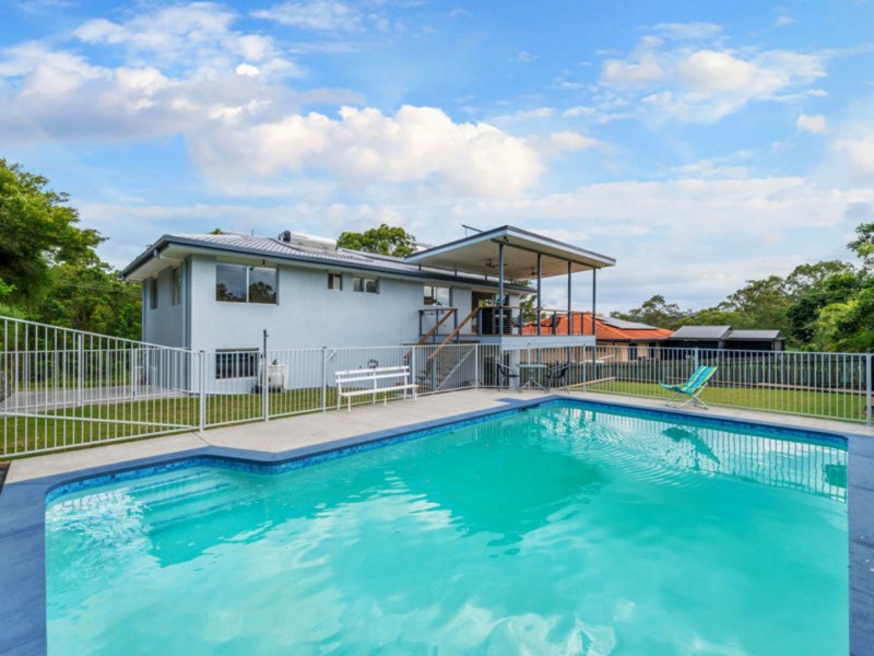 11A Brymer St, Chapel Hill QLD 4069