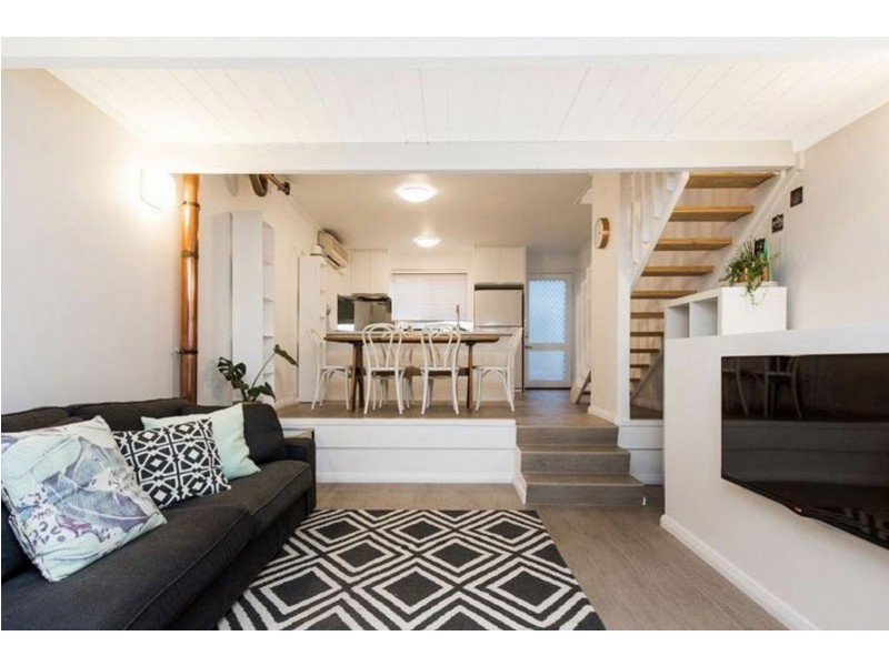 4/27 Barker Rd, Subiaco WA 6008