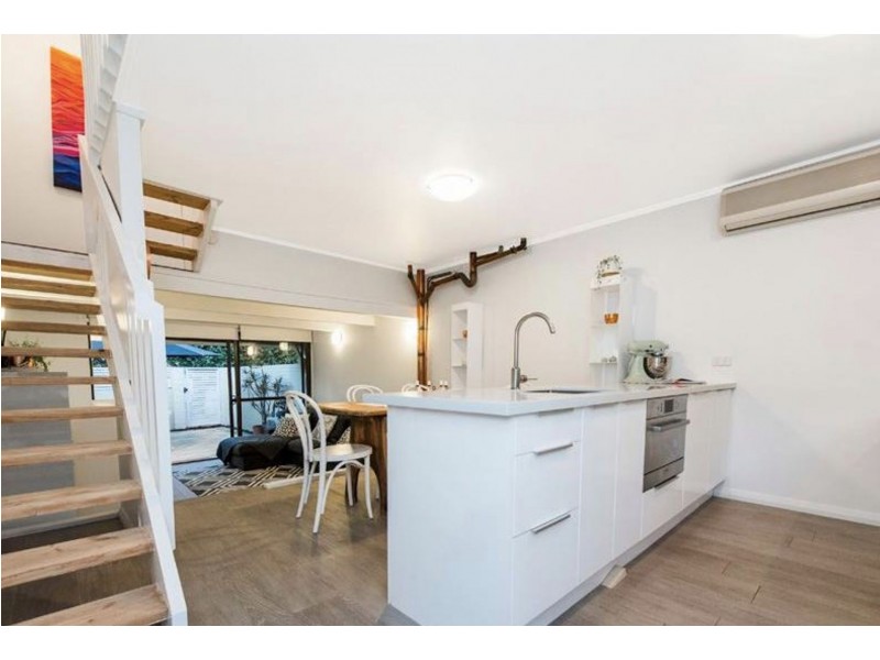 4/27 Barker Rd, Subiaco WA 6008