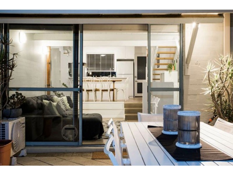 4/27 Barker Rd, Subiaco WA 6008