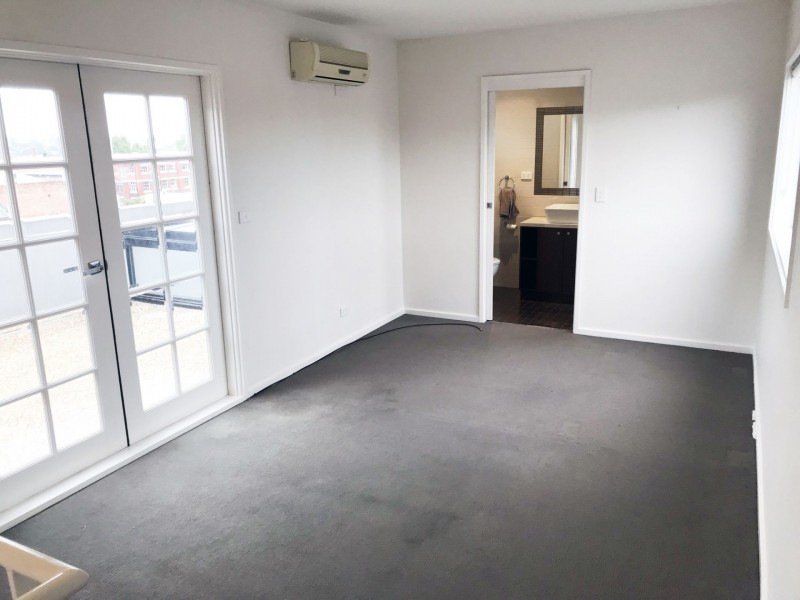 2/284 Smith St, Collingwood VIC 3066